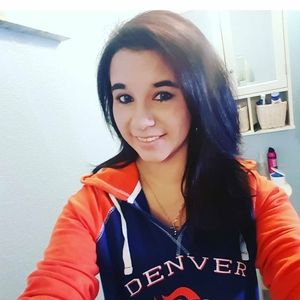 Meet your Posher, Tsianina